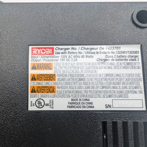 OEM Ryobi 18.0V Battery Charger - Picture 3 of 4